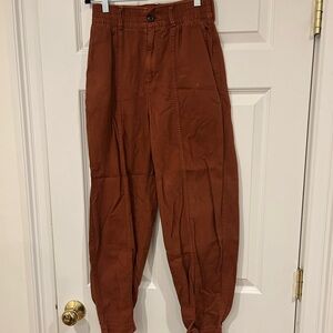 GAP Women’s Rust Slacks